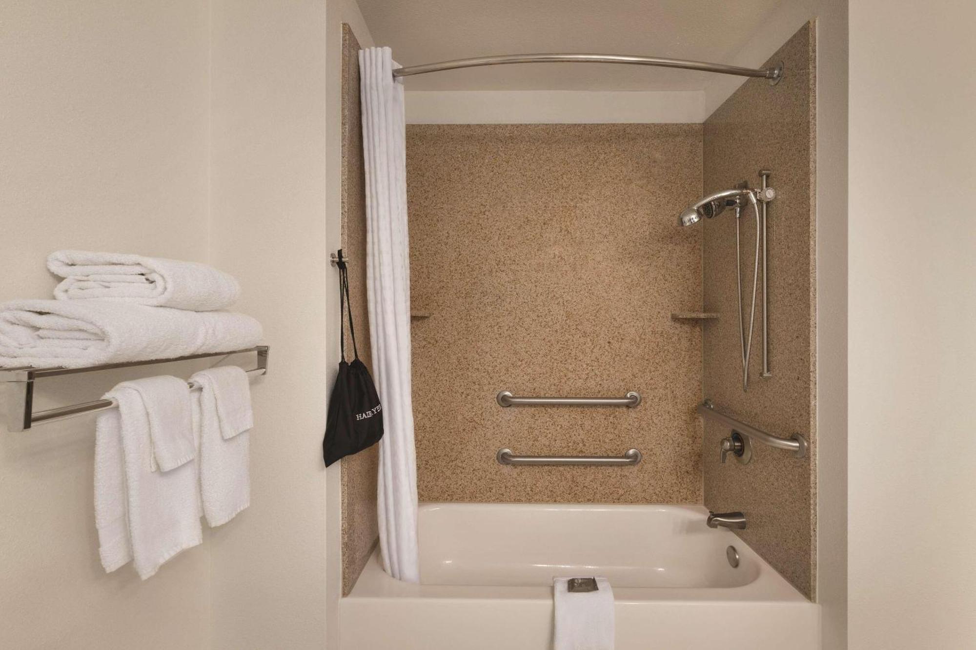 Country Inn & Suites By Radisson, Madison, Al Kültér fotó